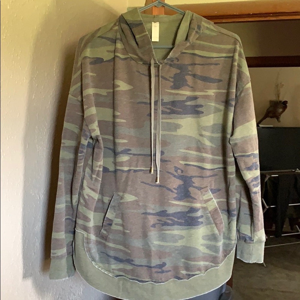 Women’s Altar’d State Lightweight Camo Hoodie
